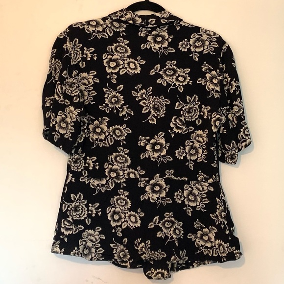 Vintage Floral Short Sleeve Blouse, Size M/L - Picture 3 of 8